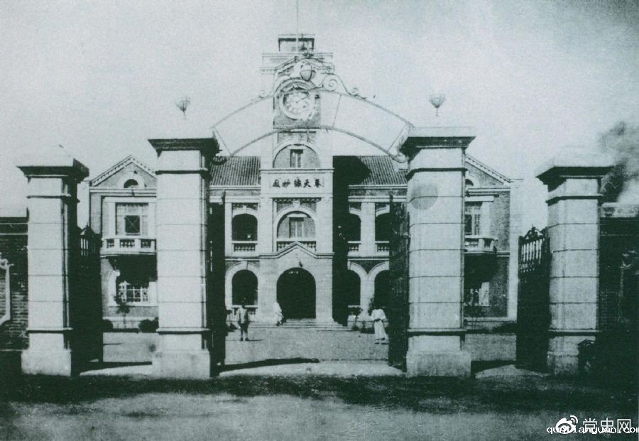 　　图为中共满洲省委旧址。1929年6月，中共中央政治局决定刘少奇任中共满洲省委书记。7月，刘少奇到达奉天（今沈阳）赴任。